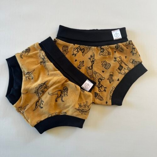 3-6  Mustard dino and llama shorties set