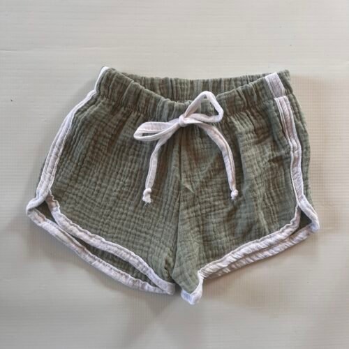12-18 mnths Sage muslin retro shorts